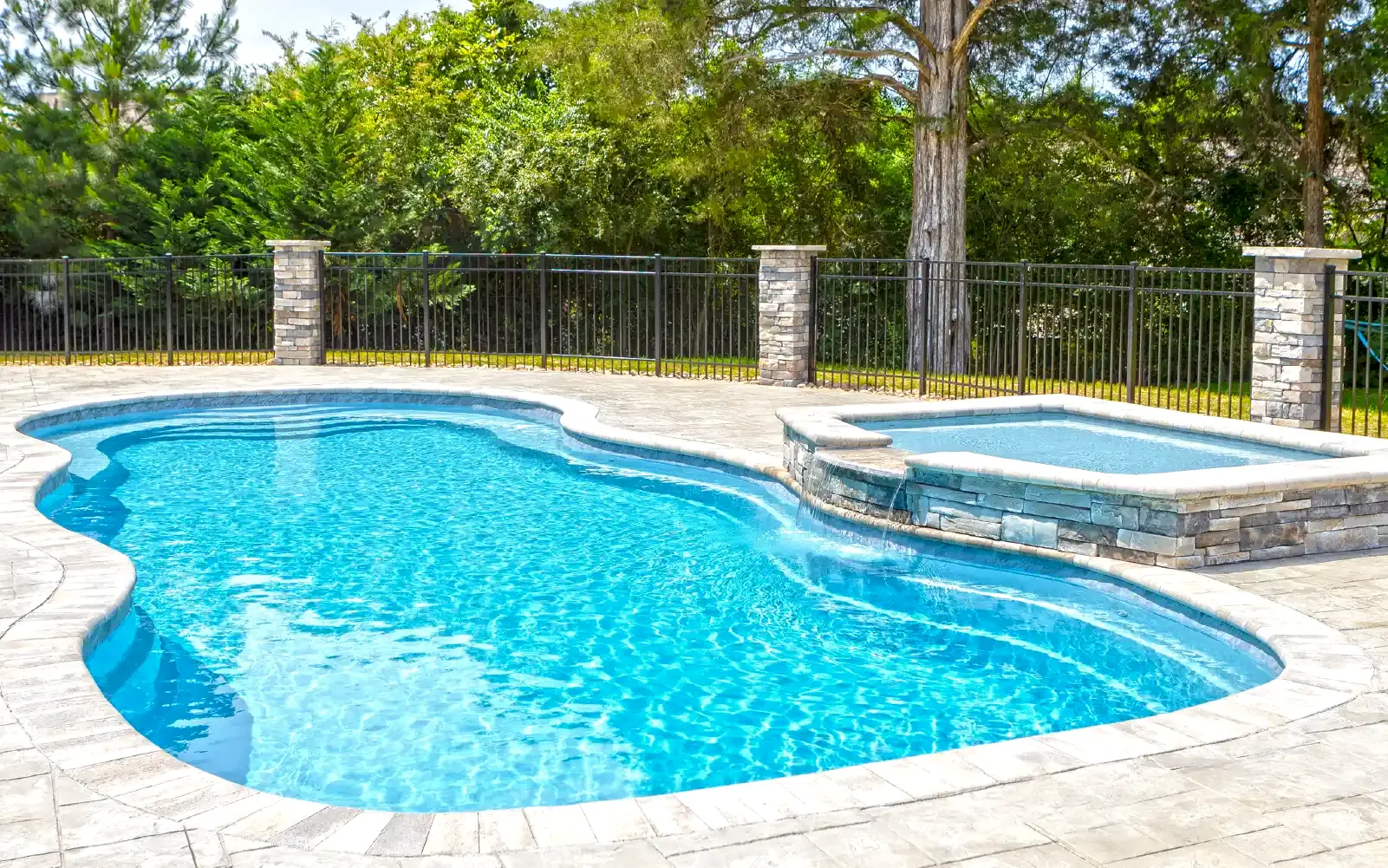 leisure-pools-fiberglass-pool-installations-ontario Locey Swim & Spa: northwest and southwest Michigan’s Premier Fiberglass Pool Builder